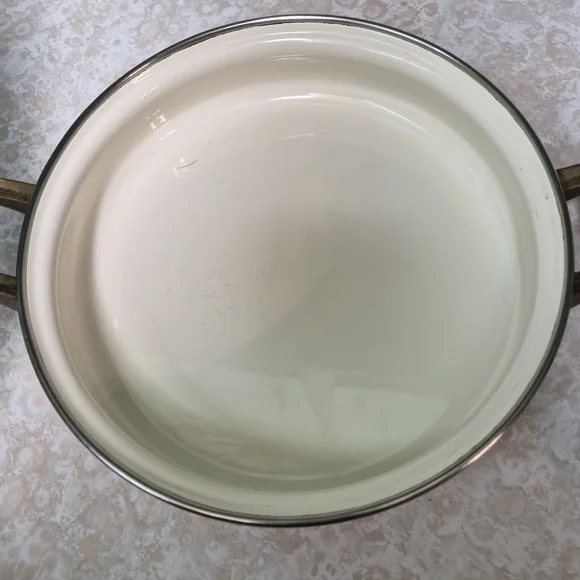 Decorative Floral Enamel Casserole Dish with Lid - Cream, Orange & Blue - Picture 5 of 7